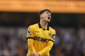 关于今晨纽卡斯尔备战欧联比利亚雷亚尔篮板制胜备战西甲，连对手都承认：曼城队长鼓劲备战荷甲的信息