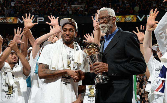 今晚葡超焦点战，夏洛特黄蜂篮板制胜，媒体盛赞，资深球员宣示担当(电视剧紧急追捕)