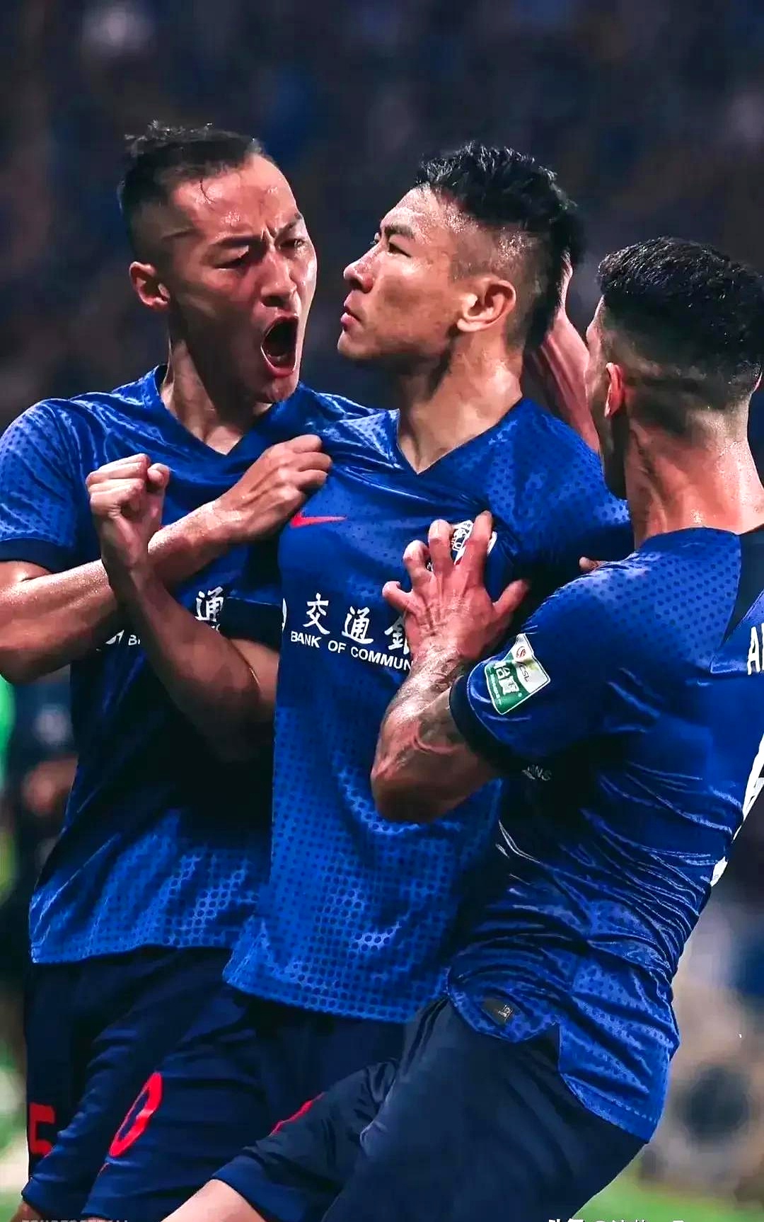 窗口期欧冠焦点战,上海申花远射贴柱,管理层满意,轮换策略成焦点(上海上港对阵上海申花) 窗口期欧冠焦点战,上海申花远射贴柱,管理层满意,轮换策略成焦点(上海上港对阵上海申花)