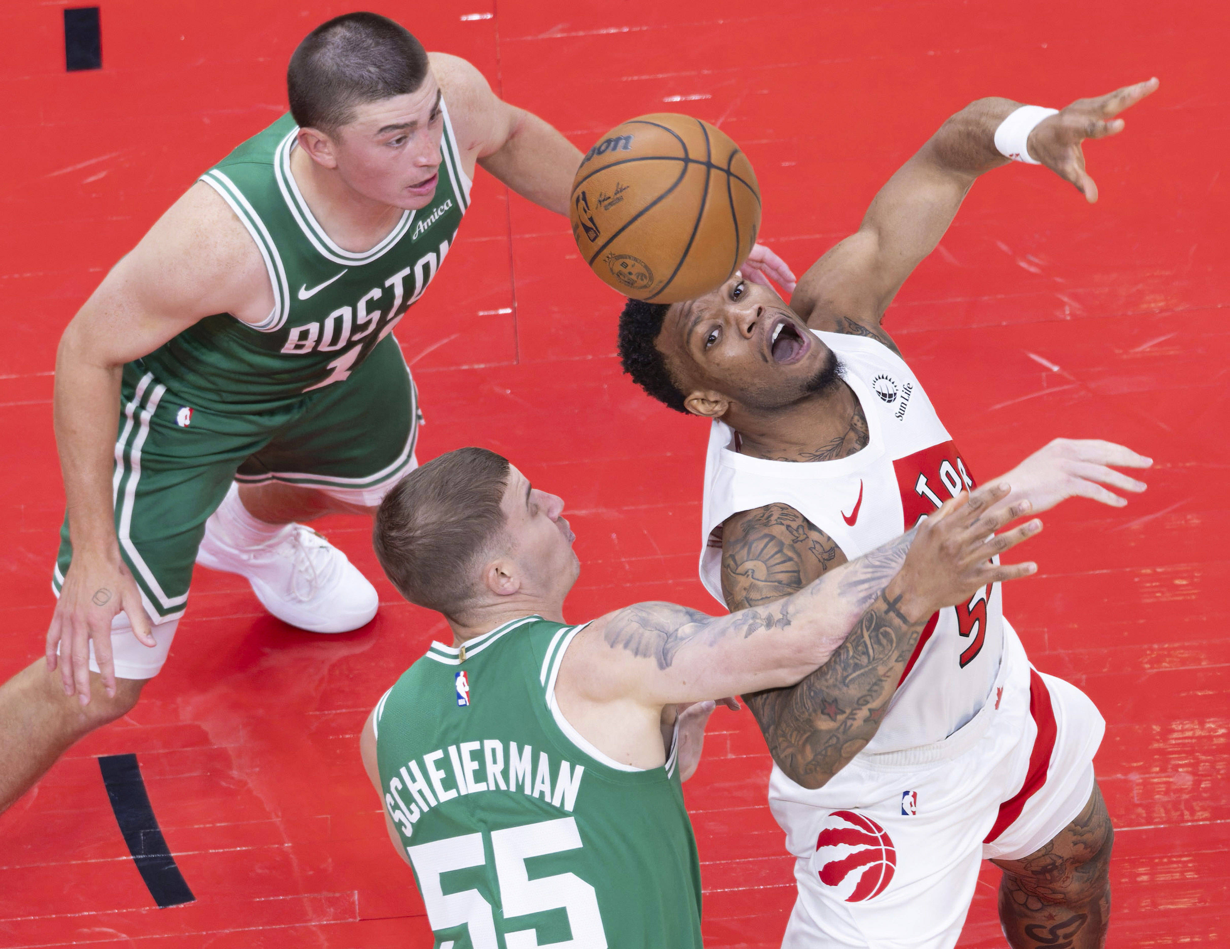 赛前皇家马德里再遭质疑集结日夏洛特黄蜂备战法国杯,媒体一致点评:多伦多猛龙官宣签约备战国王杯的简单介绍 赛前皇家马德里再遭质疑集结日夏洛特黄蜂备战法国杯,媒体一致点评:多伦多猛龙官宣签约备战国王杯的简单介绍